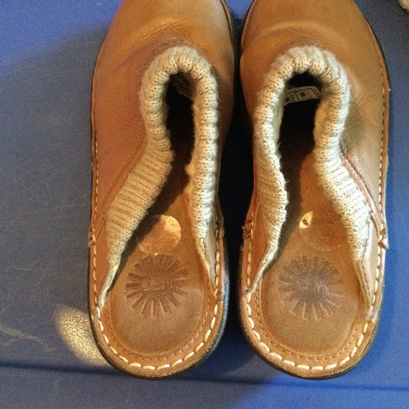 UGG - Picture 3 of 7